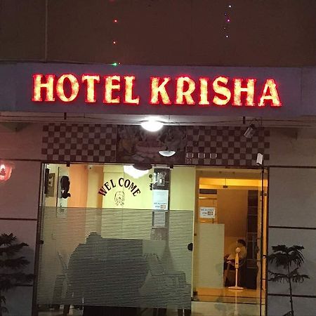 Hotel Krisha Damão Exterior foto